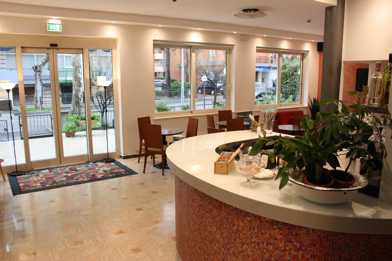 Hotel Ardesia ริมินี ภายนอก รูปภาพ